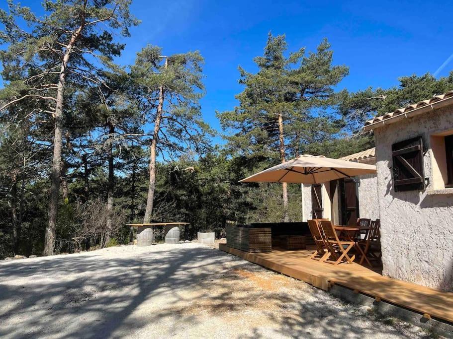 Les Rocailles Villa Valderoure Ngoại thất bức ảnh