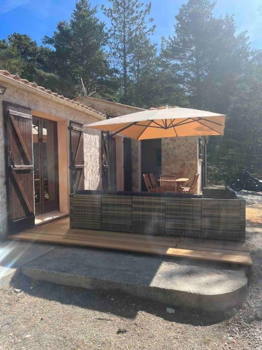 Les Rocailles Villa Valderoure Ngoại thất bức ảnh